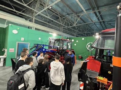 Ребята на экскурсии